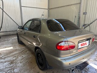 2004 Daewoo Lanos, зелёный, 220000 рублей, вид 4
