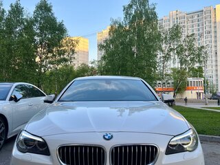 2016 BMW 5 серии 520i VI (F10/F11/F07) Рестайлинг, белый, 2000000 рублей, вид 3