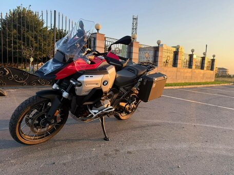 2025 BMW R 1300 GS Adventure, красный, 2850000 рублей, вид 1