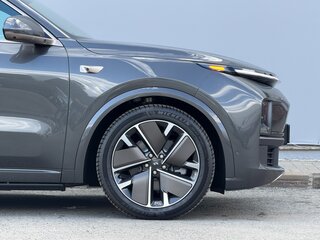 2025 Li Auto (Lixiang) L9 52.3 kWh I Рестайлинг, серый, 9415138 рублей, вид 4