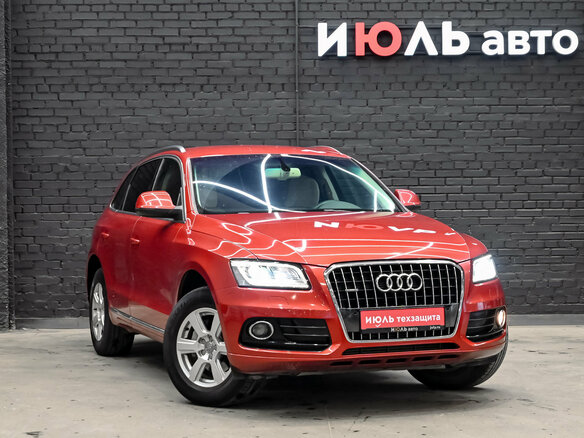 2013 Audi Q5 I (8R) Рестайлинг, красный, 1700000 рублей - вид 3