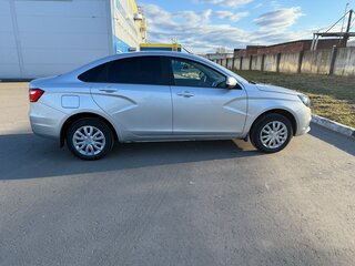 2021 Lada (ВАЗ) Vesta I, серебристый, 990000 рублей, вид 4