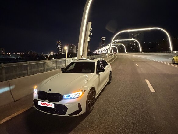 2022 BMW 3 серии 330i xDrive VII (G2x), белый, 4100000 рублей - вид 8
