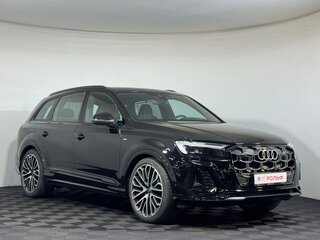 2026 Audi Q7 45 TFSI II (4M) Рестайлинг 2, чёрный, 11750000 рублей, вид 3