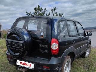 2016 Chevrolet Niva I Рестайлинг, чёрный, 690000 рублей, вид 2
