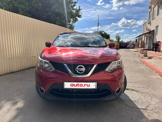 2017 Nissan Qashqai II, красный, 1900000 рублей, вид 2