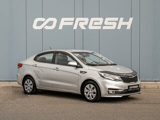 2016 Kia Rio III Рестайлинг, серебристый, 645000 рублей, вид 1