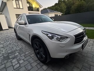2014 Infiniti QX70, белый, 2750000 рублей, вид 3