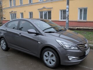 2014 Hyundai Solaris I Рестайлинг, серый, 900000 рублей, вид 5