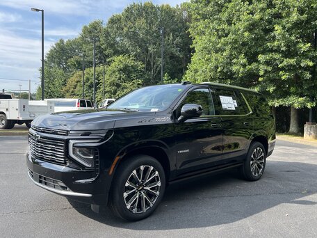 2026 Chevrolet Tahoe V Рестайлинг, чёрный, 16588504 рублей, вид 3