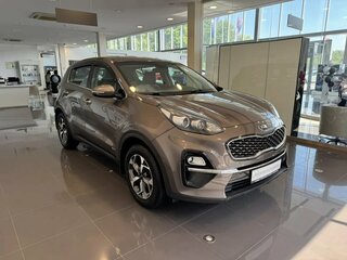 2018 Kia Sportage IV, коричневый, 1999000 рублей, вид 3
