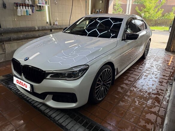 2016 BMW 7 серии 730d xDrive VI (G11/G12), белый - вид 1