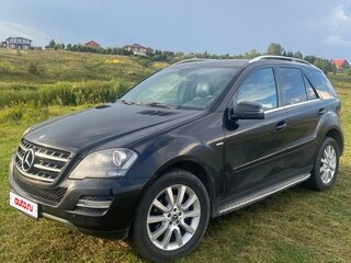 2011 Mercedes-Benz M-Класс 350 II (W164) Рестайлинг, чёрный, 1600000 рублей, вид 1