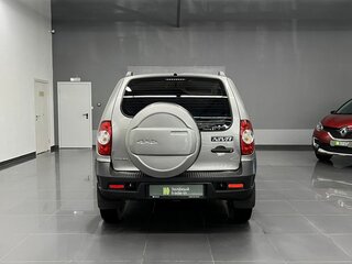 2014 Chevrolet Niva I Рестайлинг, коричневый, 690000 рублей, вид 4