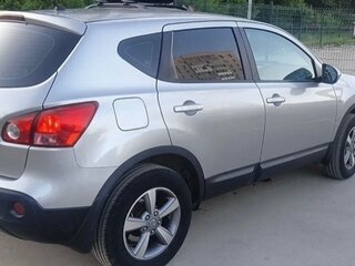 2009 Nissan Qashqai I, серебристый, 740000 рублей, вид 4