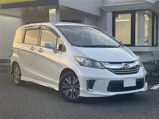2015 Honda Freed I Рестайлинг 2, белый, 862000 рублей, вид 1