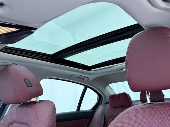 2023 BMW 3 серии Long 320Li VII (G2x) Рестайлинг, чёрный, 2767000 рублей - вид 8