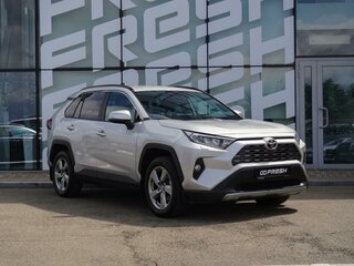2020 Toyota RAV4 V (XA50), серый, 3650000 рублей, вид 1