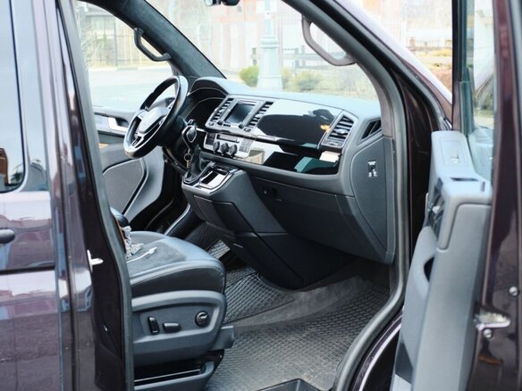 2016 Volkswagen Multivan Long T6, белый, 5800000 рублей - вид 10