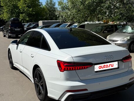 2018 Audi A6 55 TFSI V (C8), белый, 2500000 рублей, вид 4