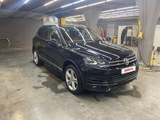 2013 Volkswagen Touareg II, чёрный, 2750000 рублей, вид 1