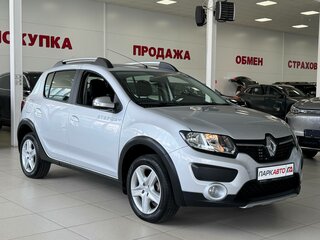 2017 Renault Sandero Stepway II, серебристый, 1045000 рублей, вид 2