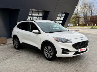 2021 Ford Escape IV, белый, 1850000 рублей, вид 1