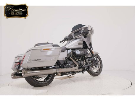 2023 Harley-Davidson CVO Street Glide, серый, 3899000 рублей, вид 5