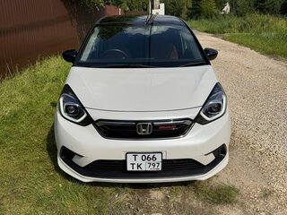 2020 Honda Fit IV, белый, 1700000 рублей, вид 1