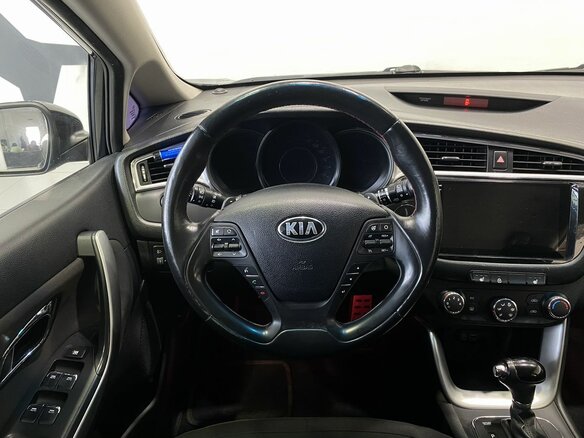 2016 Kia Ceed II Рестайлинг, чёрный, 1199000 рублей - вид 10