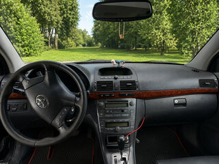 2006 Toyota Avensis II, чёрный, 570000 рублей, вид 3