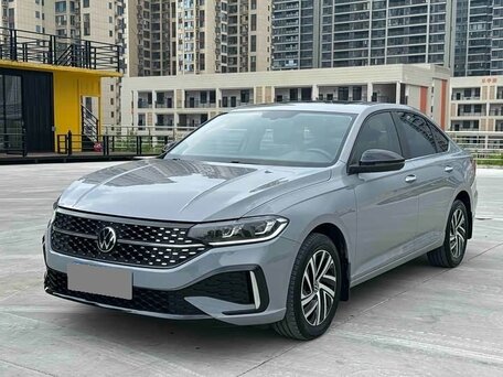 2023 Volkswagen Lavida III Рестайлинг, серый, 1470000 рублей, вид 1