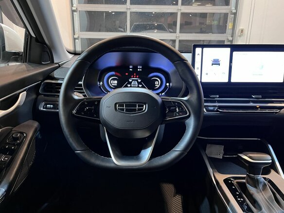 2024 Geely Emgrand II, белый, 1780000 рублей - вид 9
