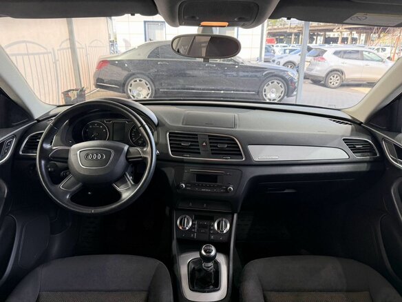 2012 Audi Q3 I (8U), серый - вид 9