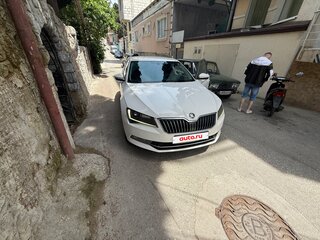 2016 Skoda Superb III, белый, 1800000 рублей, вид 2