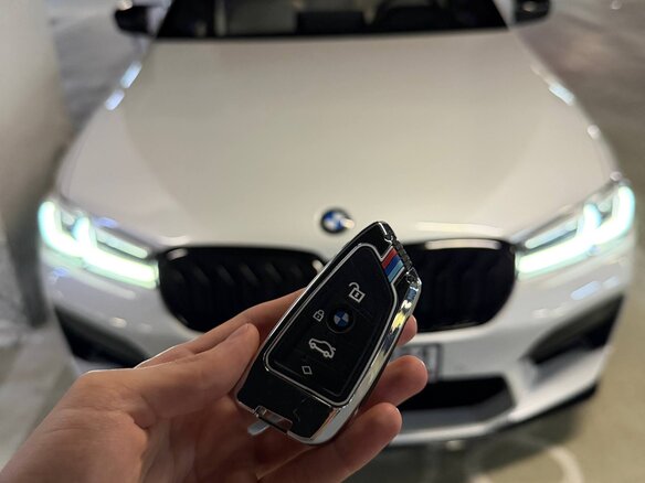 2020 BMW 5 серии 540i VII (G30/G31/G38) Рестайлинг, белый, 4990000 рублей - вид 12