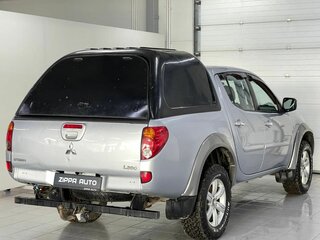 2013 Mitsubishi L200 IV, серебристый, 1689000 рублей, вид 4