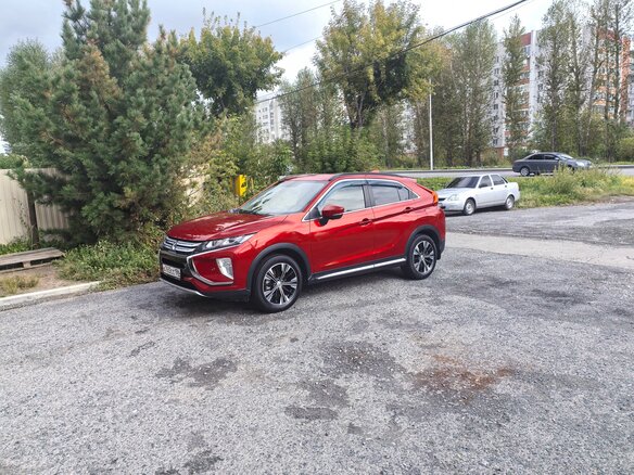 2018 Mitsubishi Eclipse Cross I, красный, 1900000 рублей