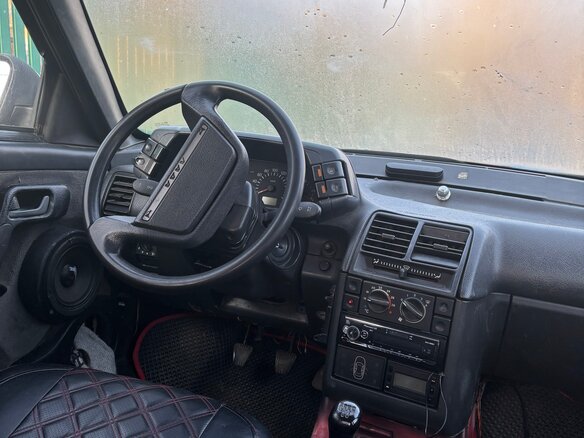 2006 Lada (ВАЗ) 2110, чёрный, 45000 рублей - вид 4