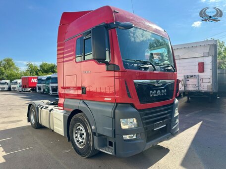 2020 MAN TGX, красный, 8500000 рублей, вид 3