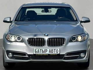 2013 BMW 5 серии 520i VI (F10/F11/F07) Рестайлинг, серебристый, 1648000 рублей, вид 2