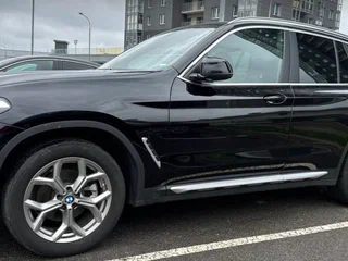 2024 BMW X3 30i xDrive III (G01) Рестайлинг, чёрный, 4000000 рублей, вид 2