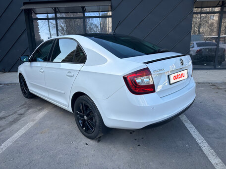 2018 Skoda Rapid I Рестайлинг, белый, 1620000 рублей, вид 5