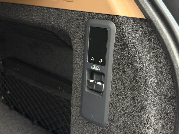 2025 Land Rover Range Rover P400 MHEV V, серый, 18750000 рублей - вид 16