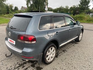 2007 Volkswagen Touareg I Рестайлинг, серый, 700000 рублей, вид 3