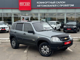 2013 Chevrolet Niva I Рестайлинг, серый, 470000 рублей, вид 3
