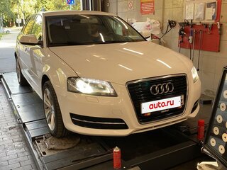 2011 Audi A3 II (8P) Рестайлинг 2, белый, 780000 рублей, вид 2