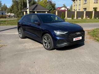 2019 Audi Q8 55 TFSI I (4M), синий, 4270000 рублей, вид 3