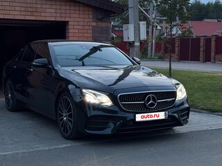 2017 Mercedes-Benz E-Класс 200 V (W213, S213, C238), зелёный, 2450000 рублей, вид 3