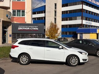 2019 Ford Focus III Рестайлинг, белый, 1100000 рублей, вид 4